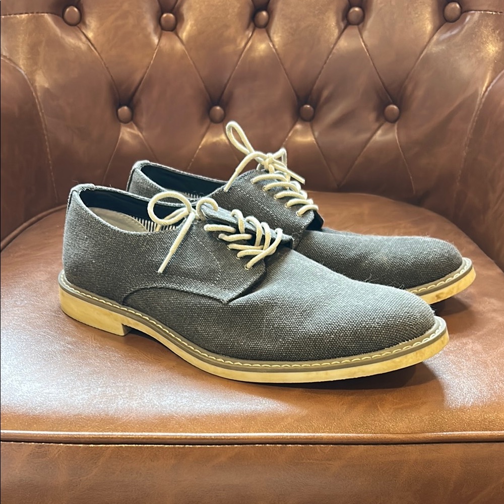 Men's Gray Canvas Shoes